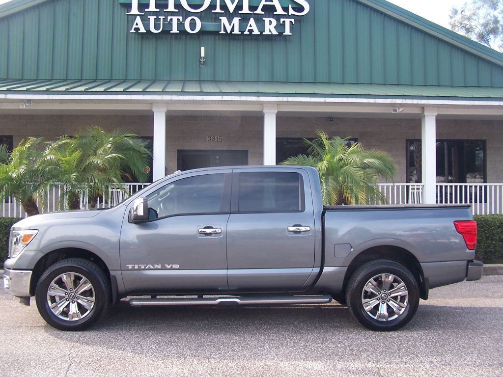 2018 Nissan Titan Image 1