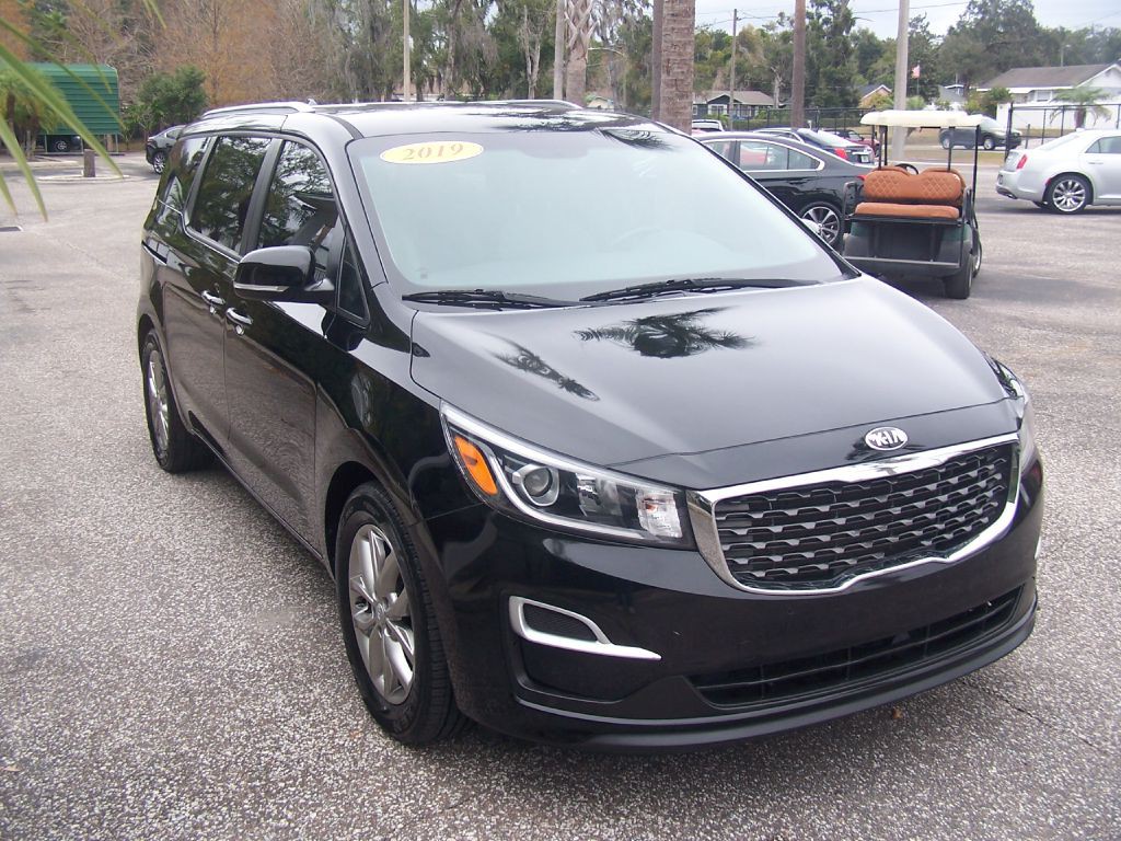 2019 Kia Sedona Image 3