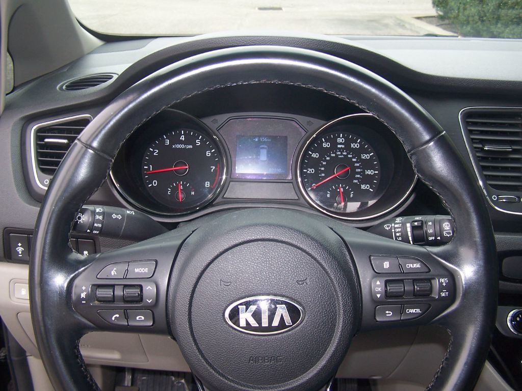 2019 Kia Sedona Image 14