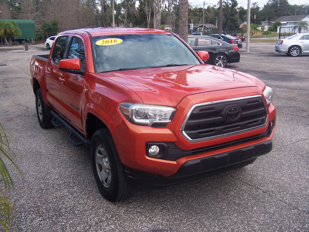 2016 Toyota Tacoma Image 3
