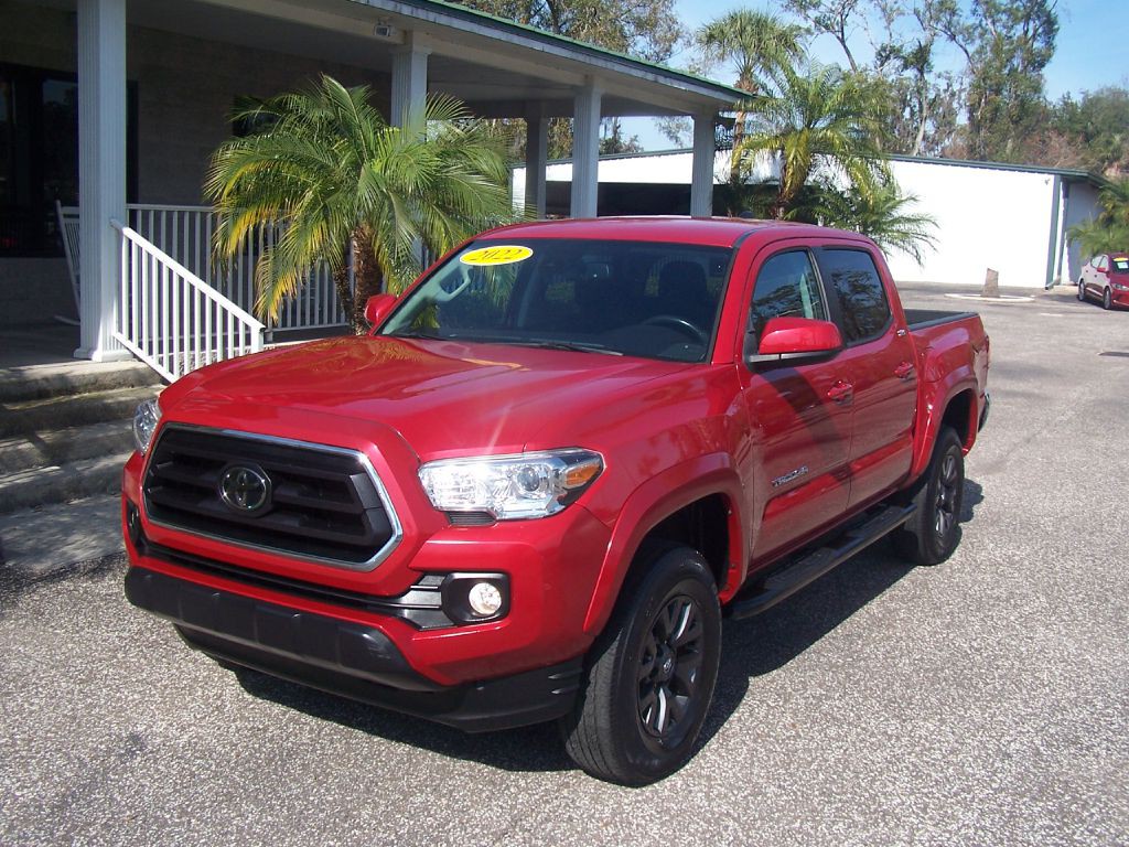 2022 Toyota Tacoma Image 2