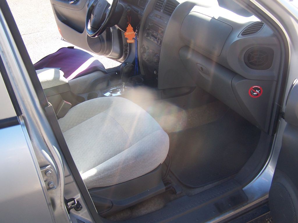 2005 Hyundai Santa Fe Image 8