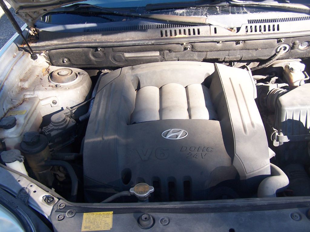 2005 Hyundai Santa Fe Image 13