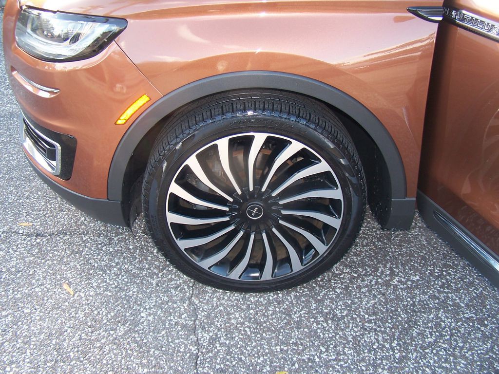 2019 Lincoln Nautilus Image 15