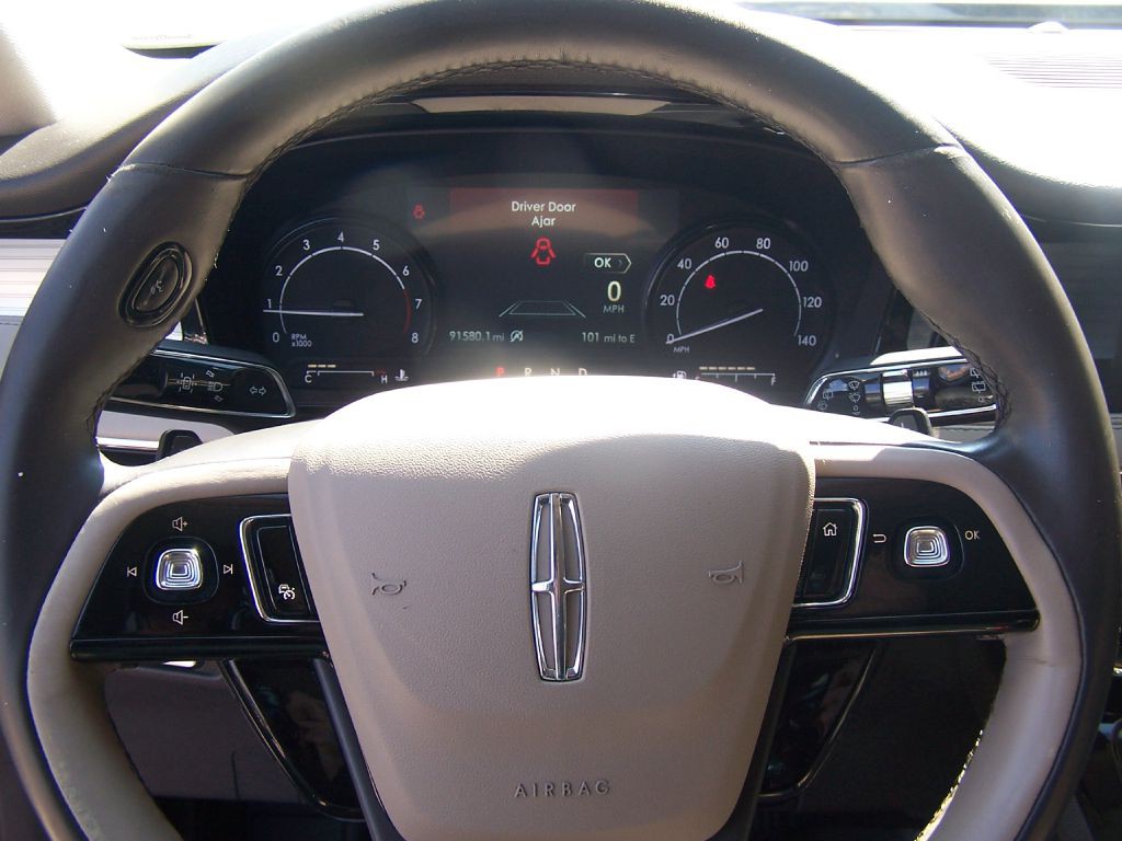 2020 Lincoln Corsair Image 11