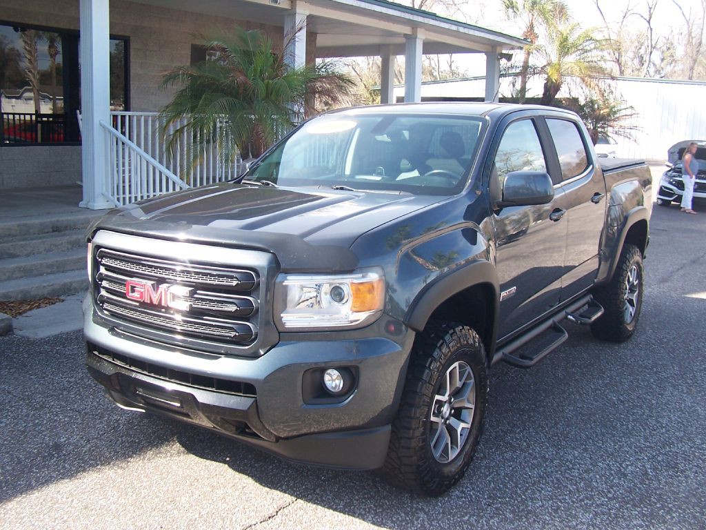 2019 GMC Canyon Image 2