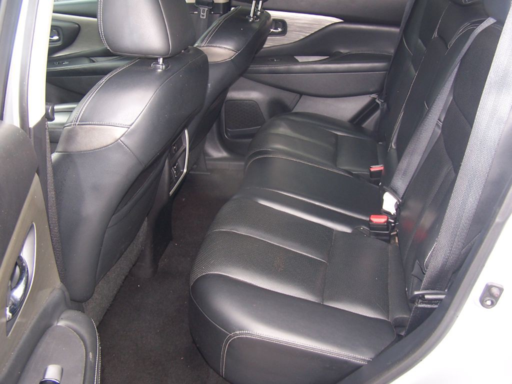 2017 Nissan Murano Image 7