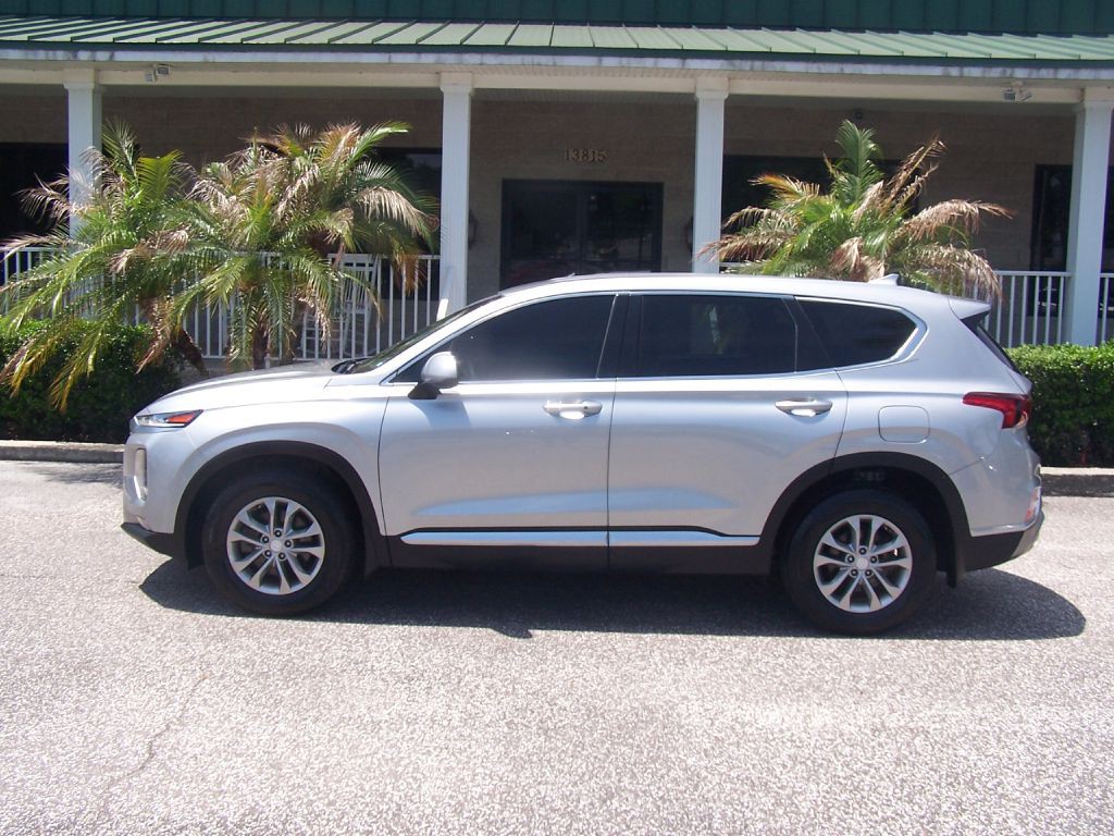 2020 Hyundai Santa Fe Image 1