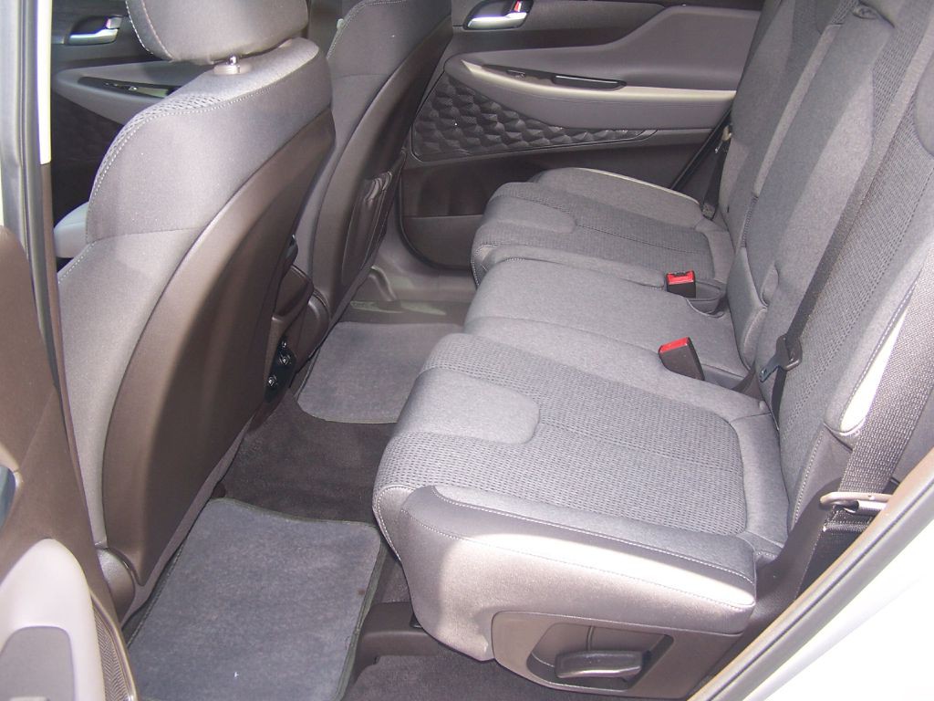 2020 Hyundai Santa Fe Image 7