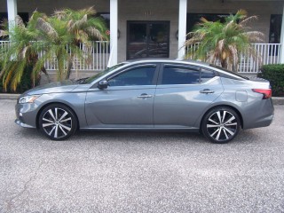 Image for 2020 Nissan Altima SR ID: 7391817