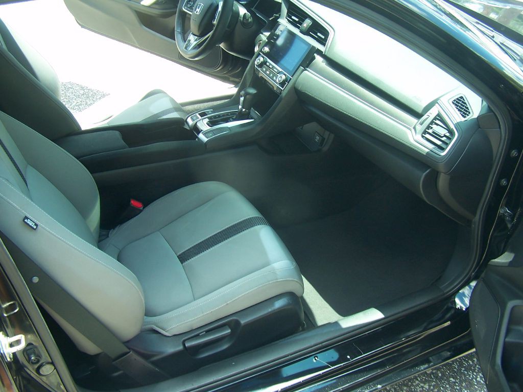 2019 Honda Civic Image 8