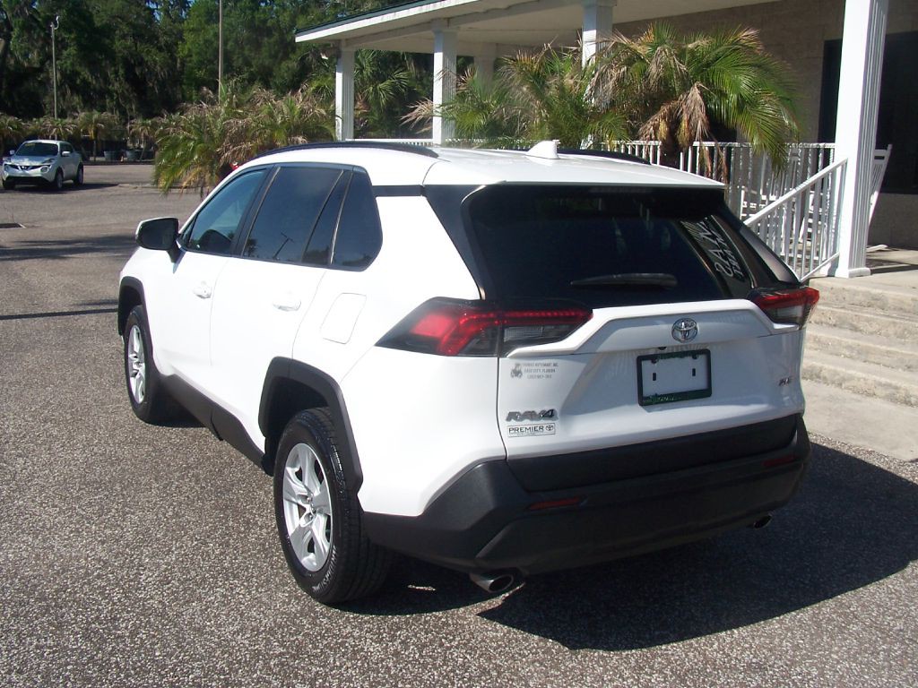 2020 Toyota Rav4 Image 5