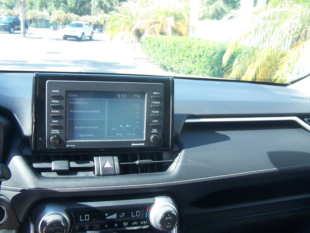 2020 Toyota Rav4 Image 12