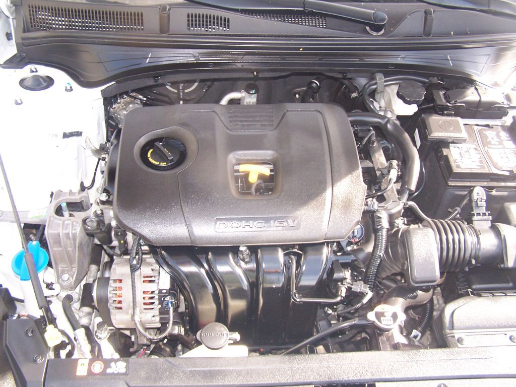 2023 Kia Forte Image 13