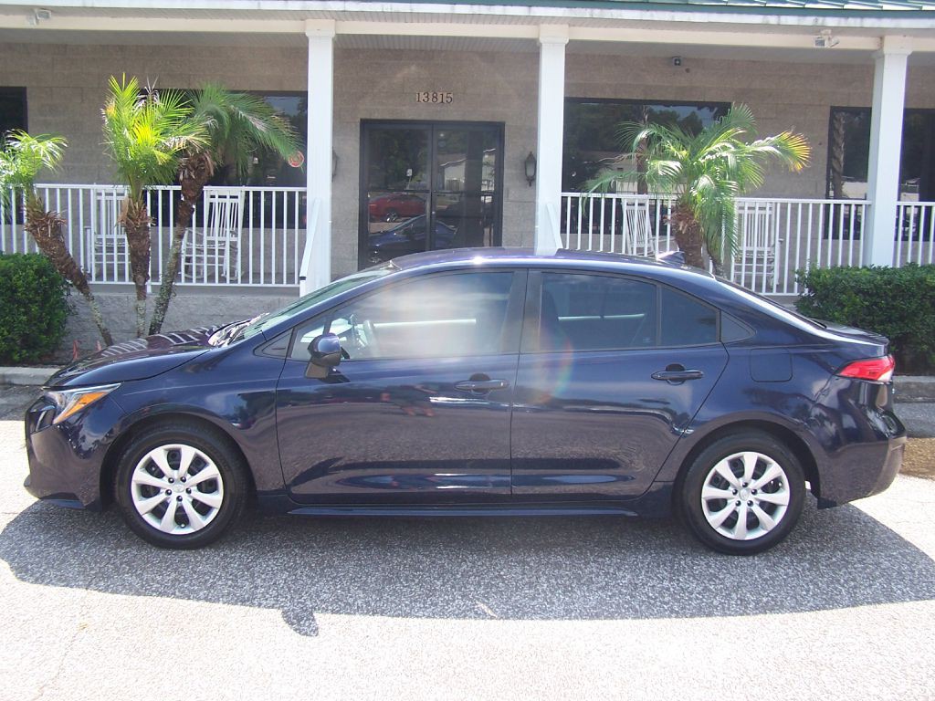 2021 Toyota Corolla Image 1