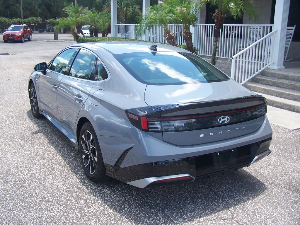 2025 Hyundai Sonata Image 5