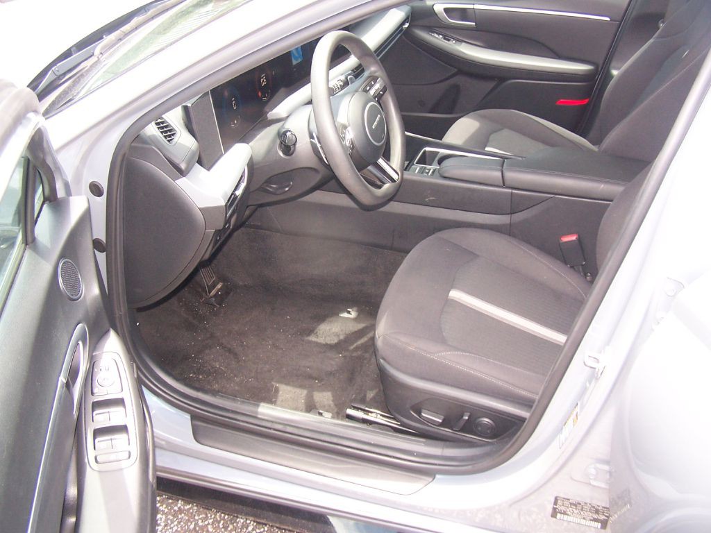 2025 Hyundai Sonata Image 6