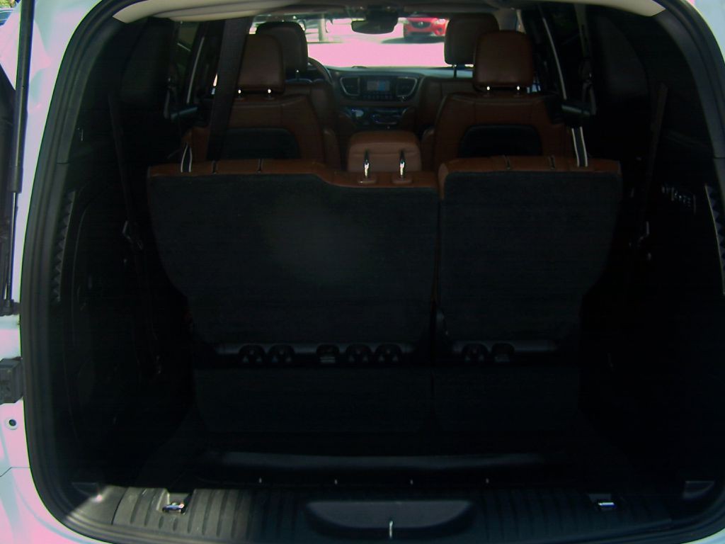 2019 Chrysler Pacifica Image 10
