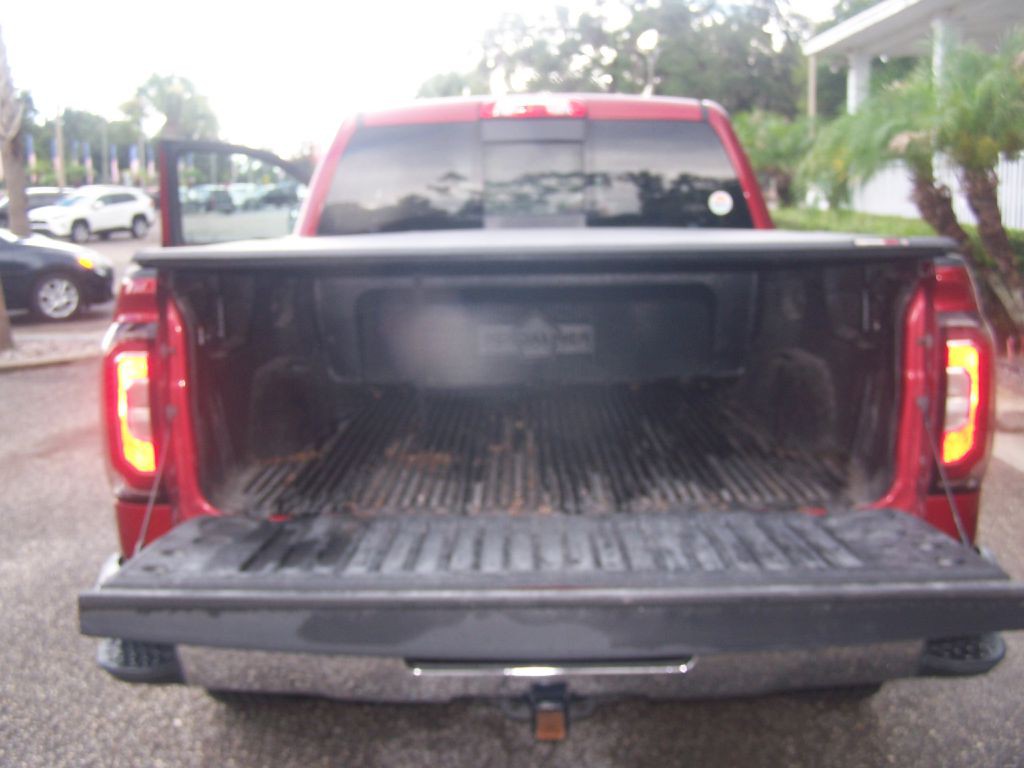 2018 GMC Sierra Image 10