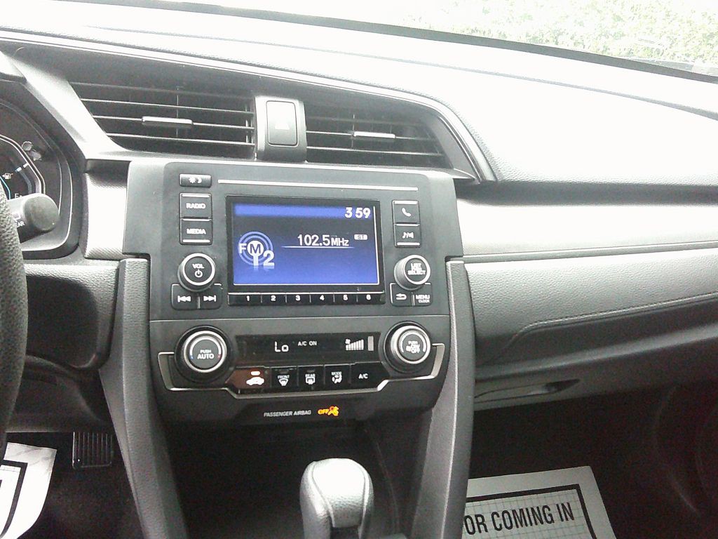 2019 Honda Civic Image 12