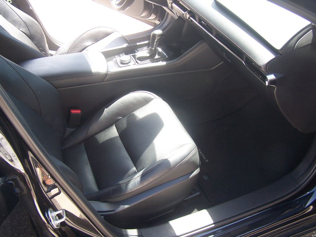 2022 Mazda Mazda3 Image 7