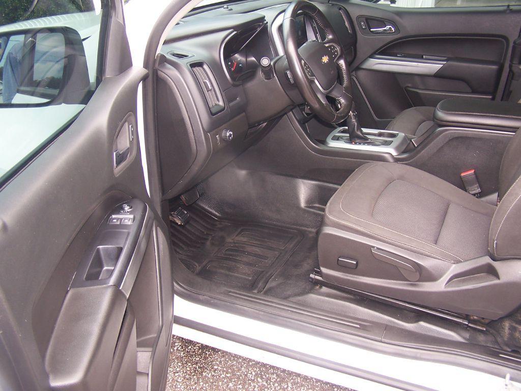 2022 Chevrolet Colorado Image 6