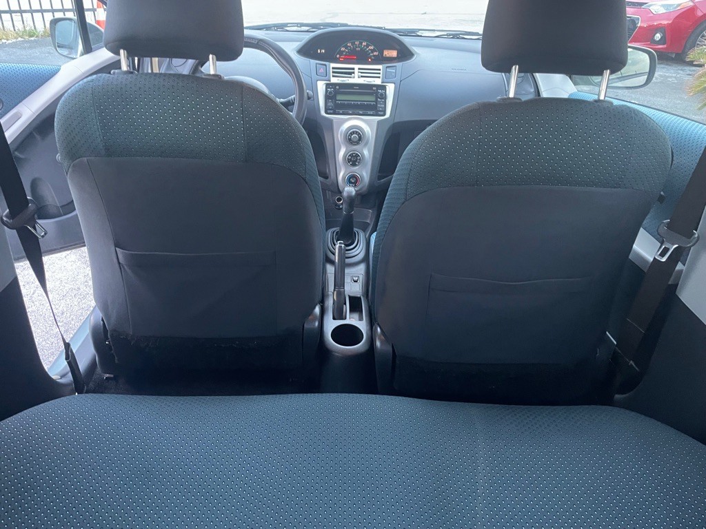 2007 Toyota Yaris Image 6