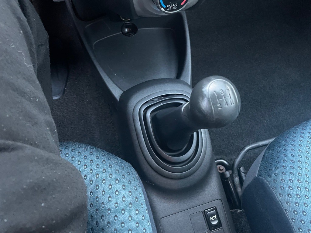 2007 Toyota Yaris Image 15
