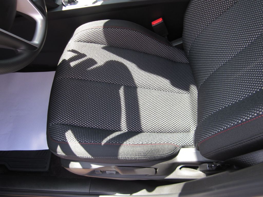2016 Chevrolet Equinox Image 41