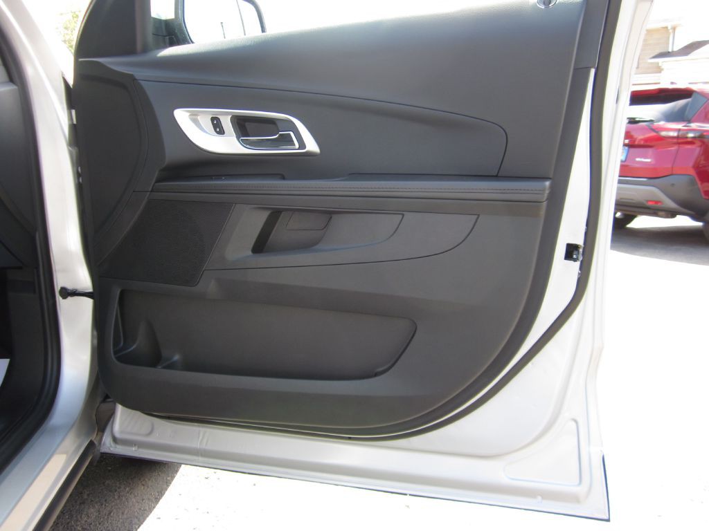 2016 Chevrolet Equinox Image 52