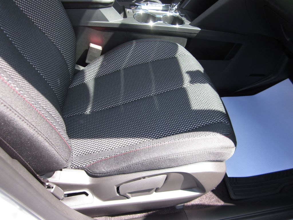 2016 Chevrolet Equinox Image 55