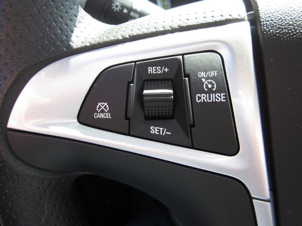 2016 Chevrolet Equinox Image 67