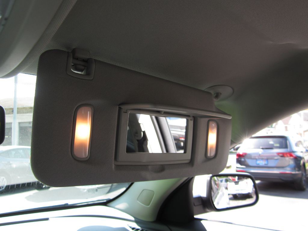 2016 Chevrolet Equinox Image 79