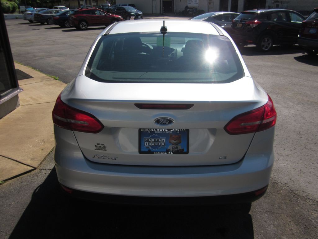 2018 Ford Focus Image 9