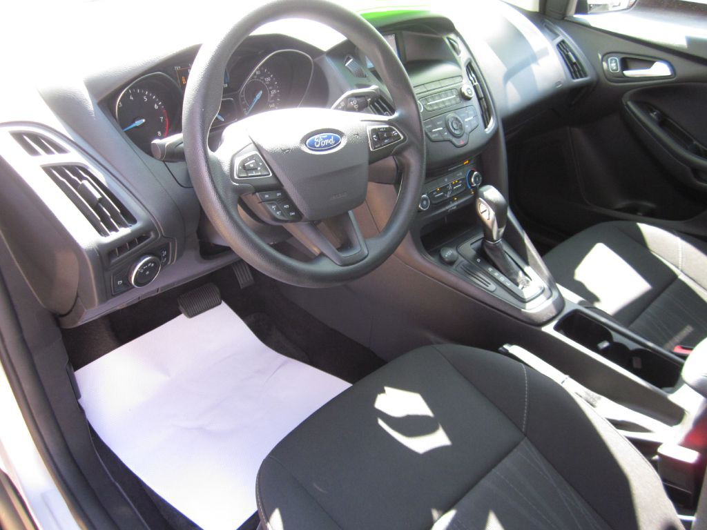 2018 Ford Focus Image 31