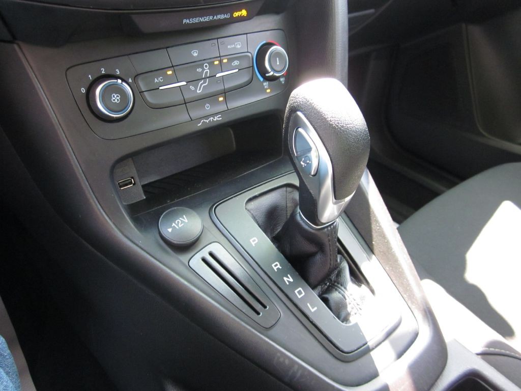 2018 Ford Focus Image 63