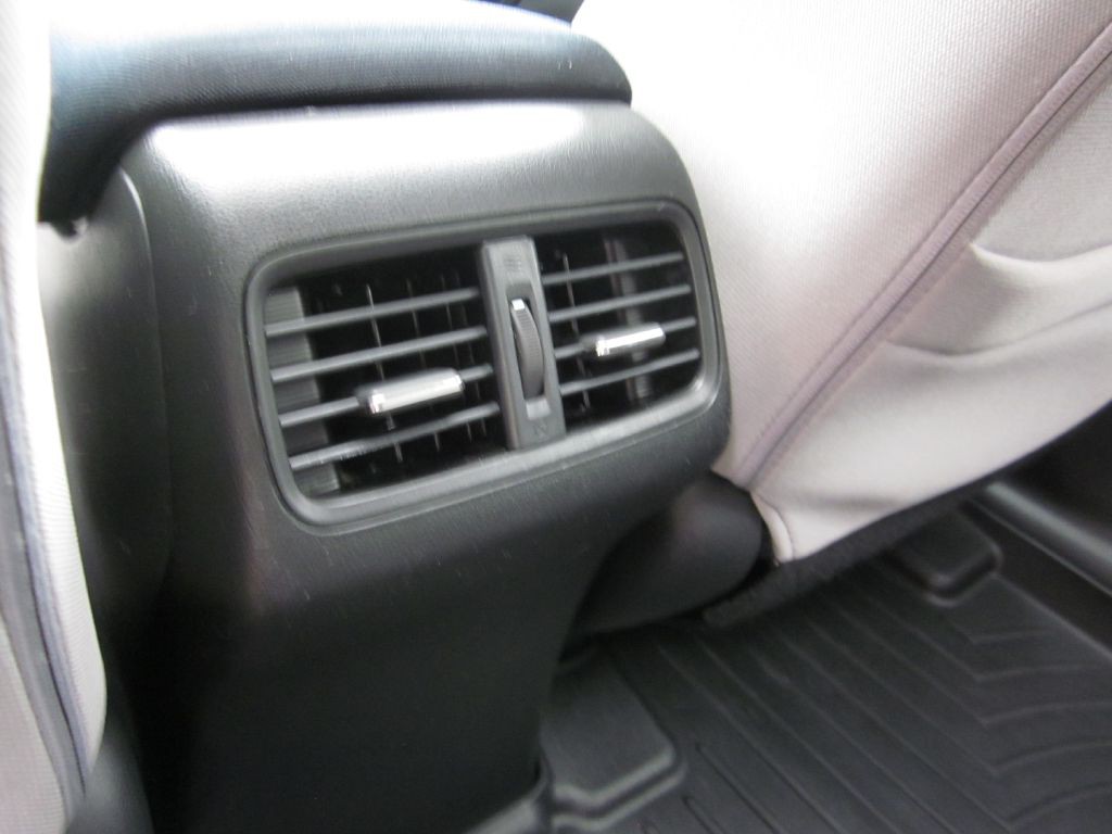 2015 Honda CR-V Image 50