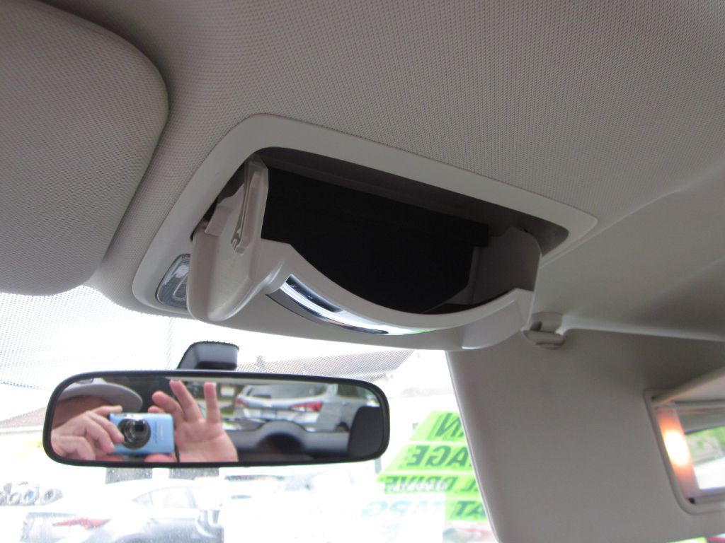 2015 Honda CR-V Image 89