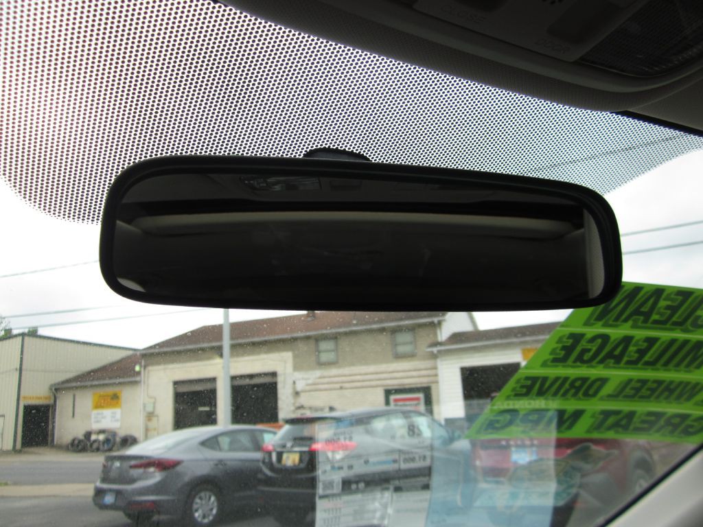 2015 Honda CR-V Image 92