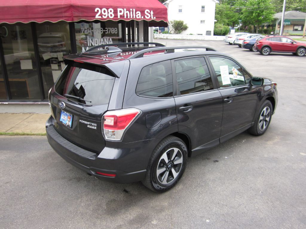 2017 Subaru Forester Image 4