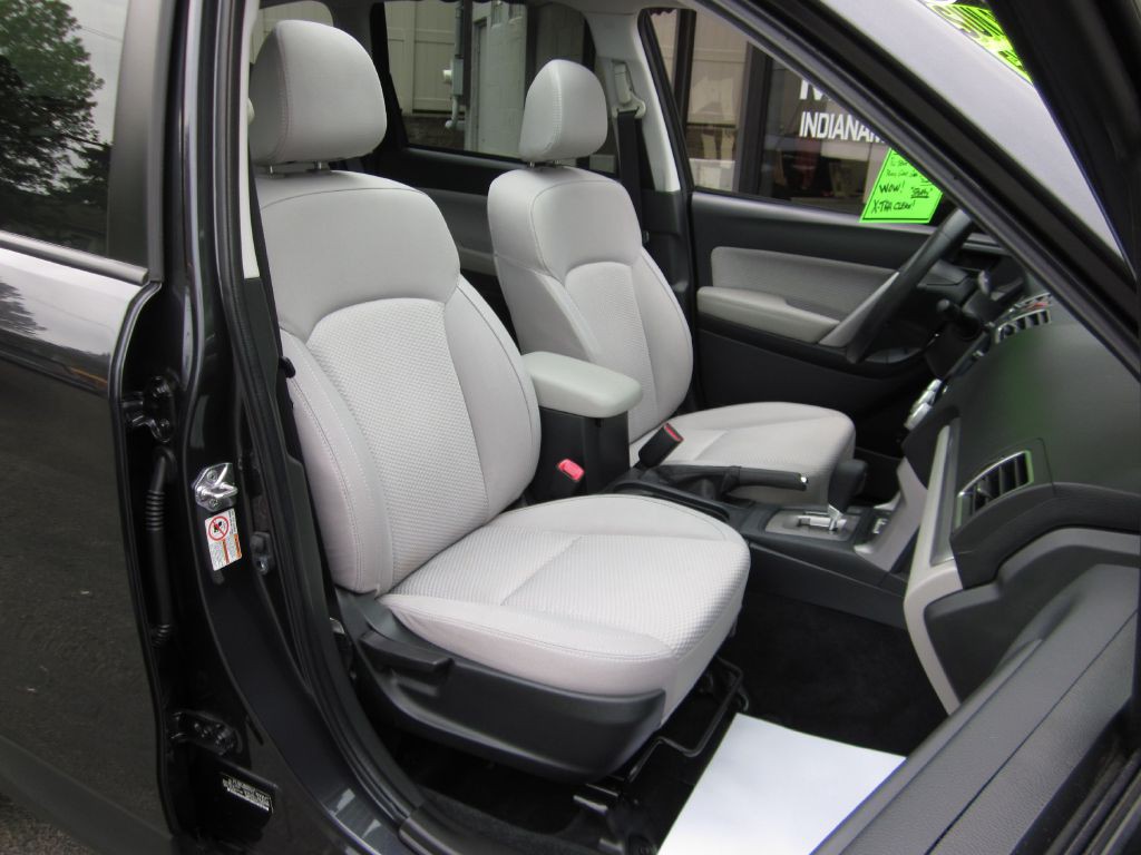 2017 Subaru Forester Image 53