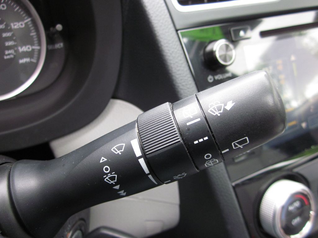 2017 Subaru Forester Image 65