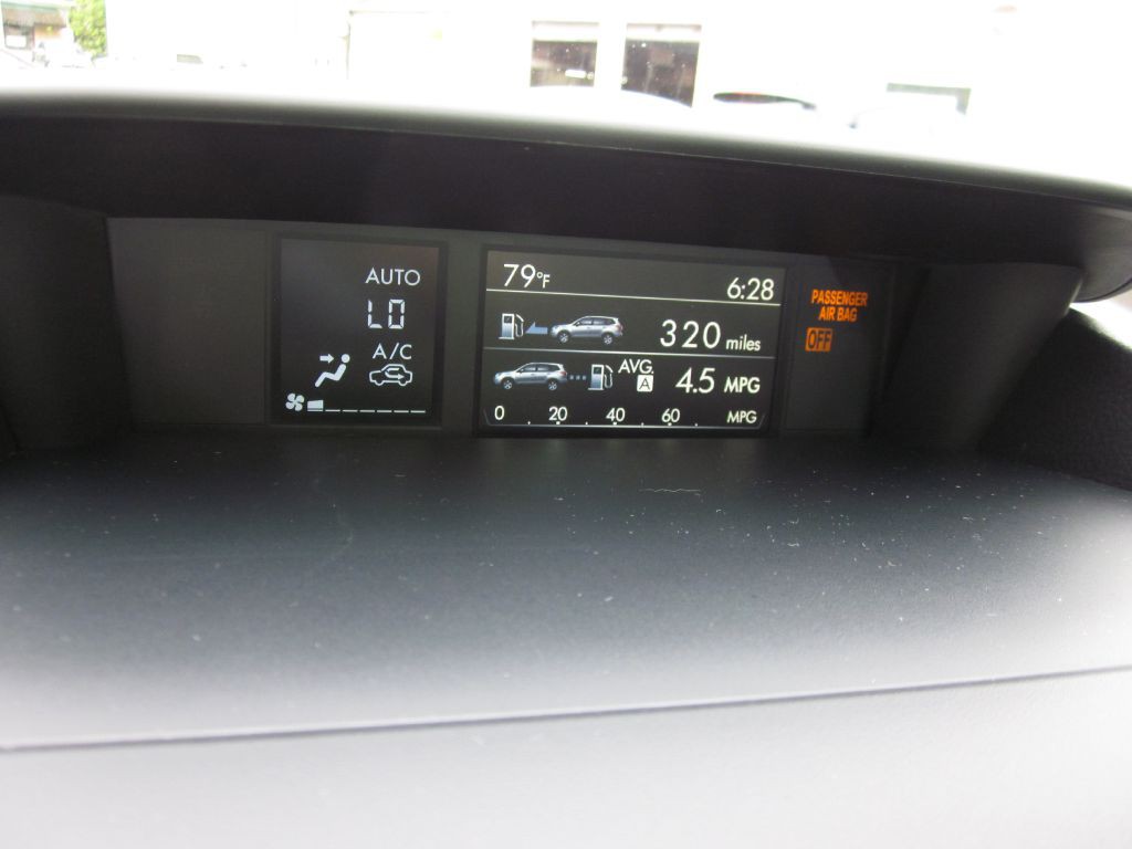 2017 Subaru Forester Image 68