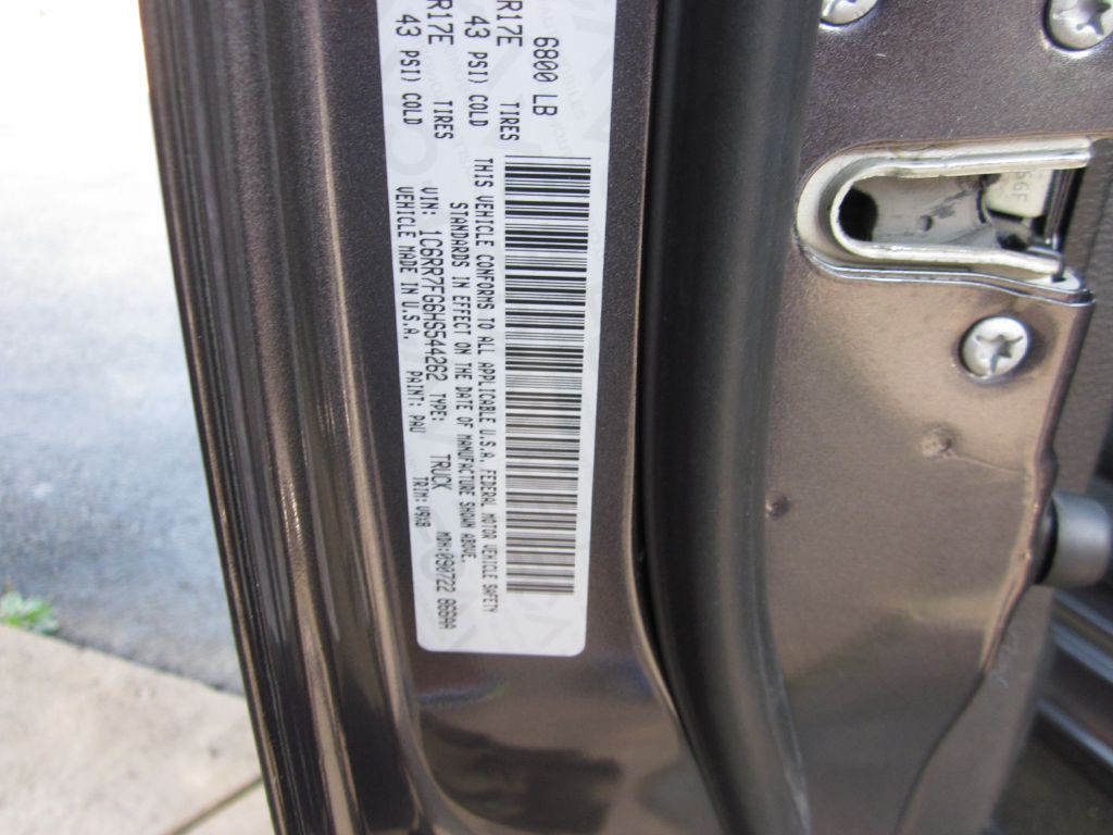 2017 RAM 1500 Image 32