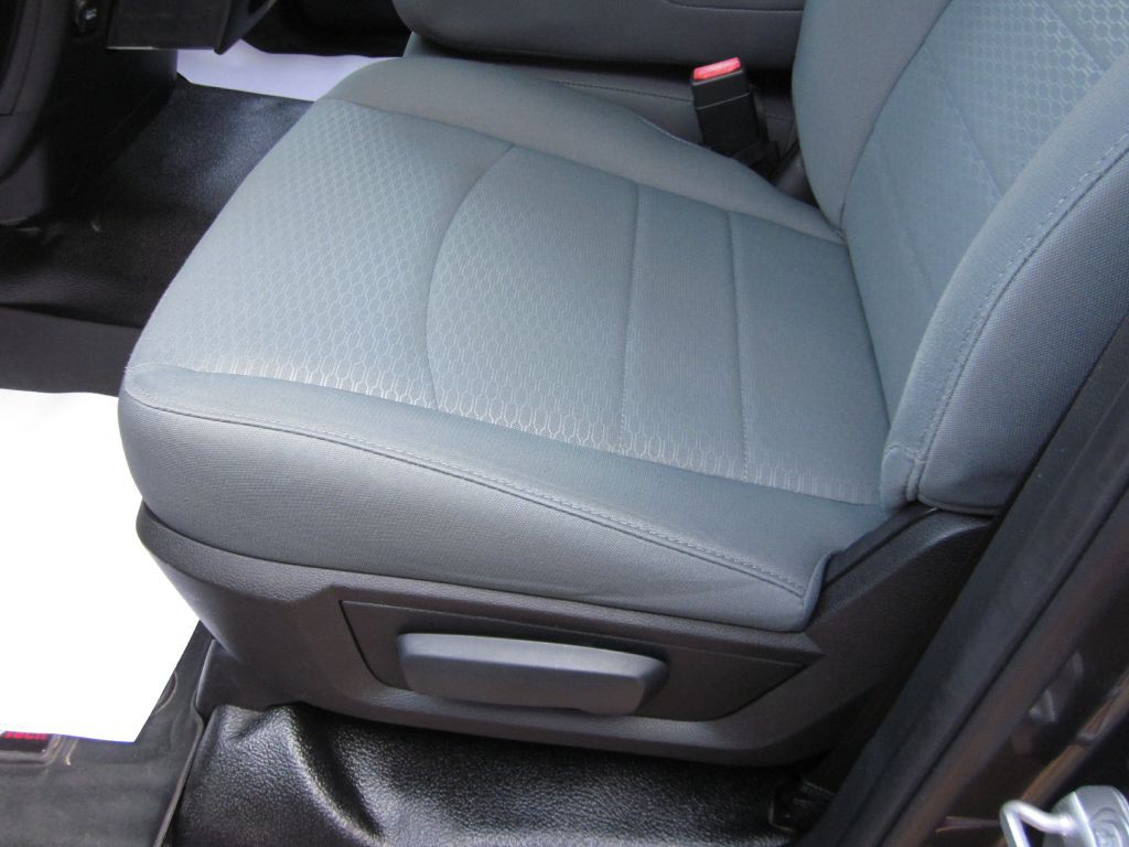 2017 RAM 1500 Image 45