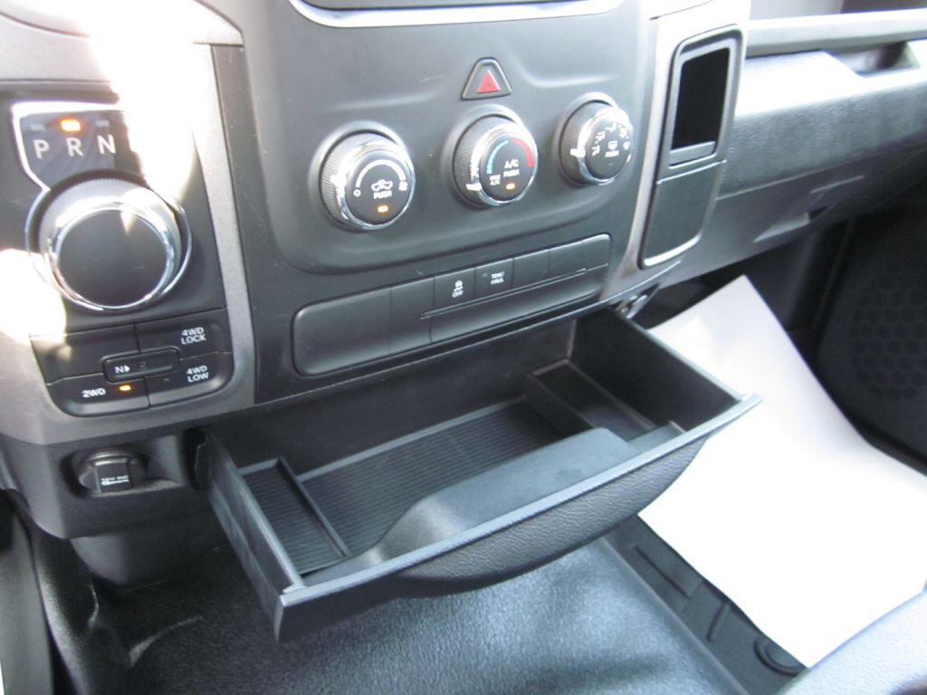 2017 RAM 1500 Image 72