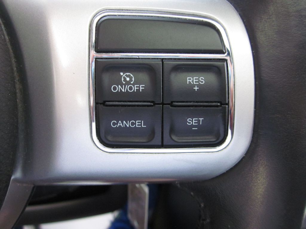 2017 Jeep Compass Image 46