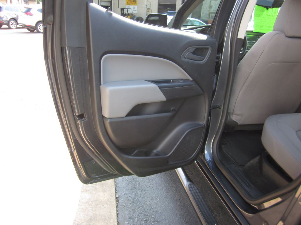 2017 Chevrolet Colorado Image 39