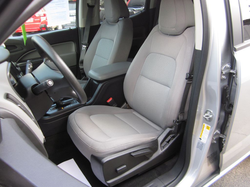 2016 Chevrolet Colorado Image 25