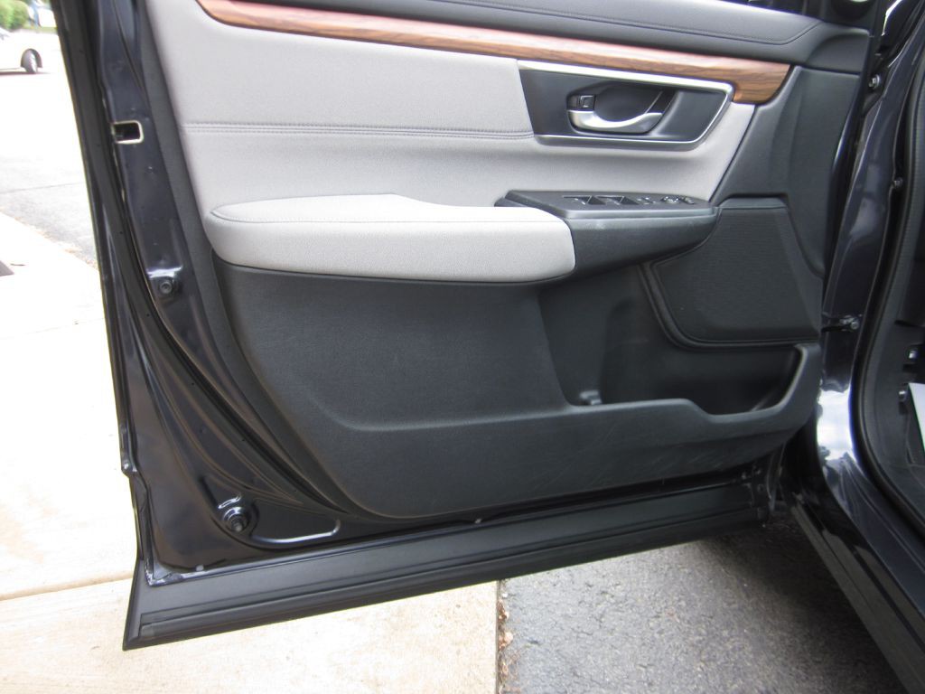 2019 Honda CR-V Image 28